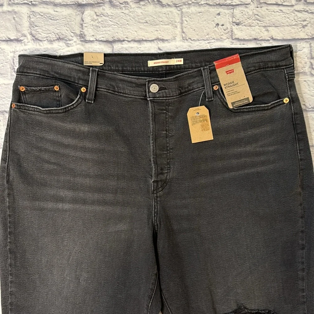 Levi’s Wedgie Straight High Rise Black Denim Cropped Jeans Plus Size 24W NWT